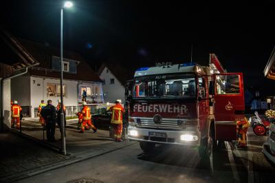 Auenwald-Unterbrueden: Waermestrahler faengt Feuer - Rauchmelder verhindert Wohnungsbrand